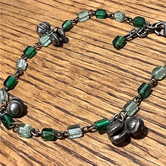 Vintage Aurora Borealis Green White Beads Anklet Bracelet 9”w/extra chain - Picture 2 of 7